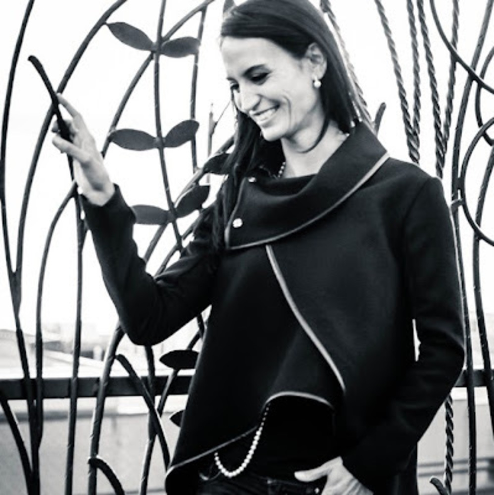Meet your Posher, Adina